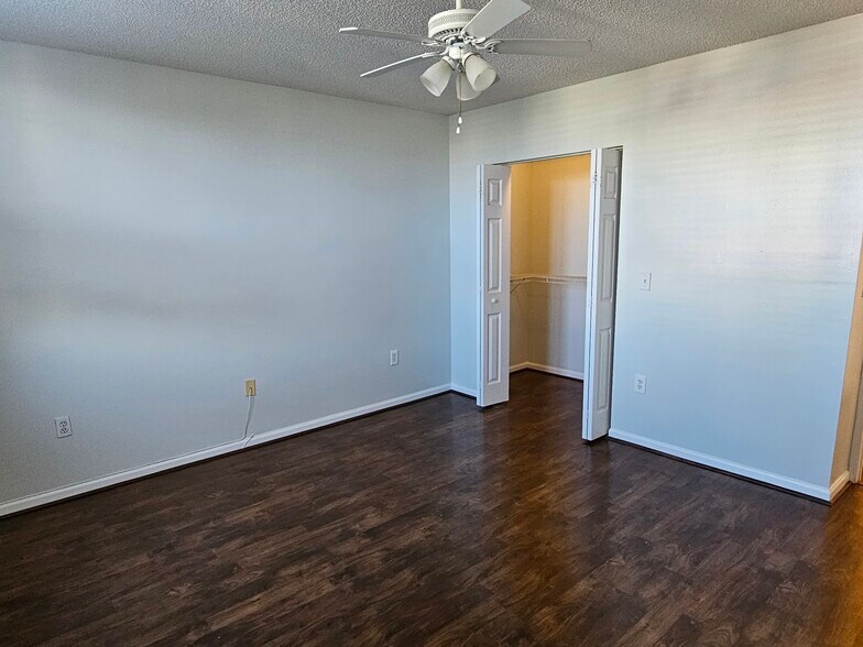Building Photo - 651 Okeechobee Blvd