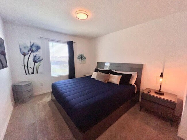 Building Photo - Kissimmee, - 4 Bedroom, 4.5 Bathroom - $3,295.00