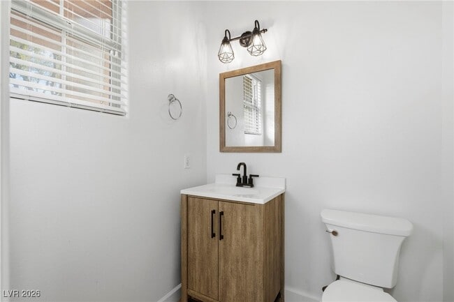 Building Photo - 10585 Cave Ridge St