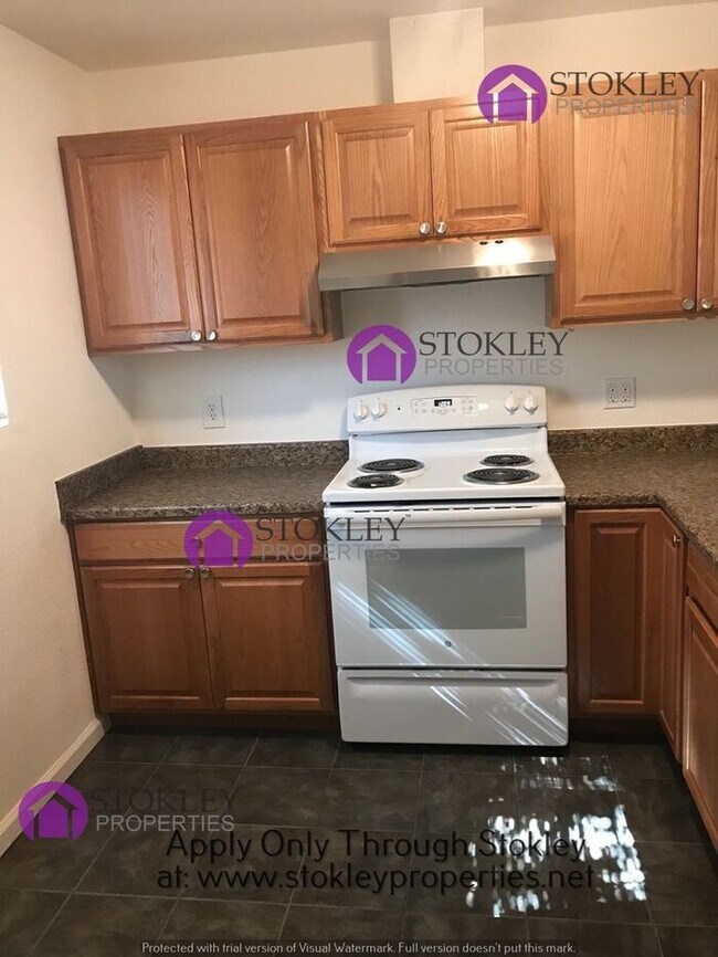 Building Photo - Stokley Properties Presents 35 Roberts Str...