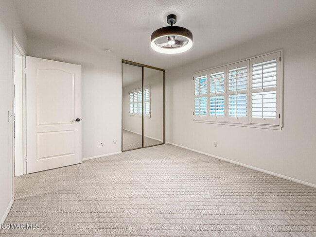 Building Photo - 12057 Falcon Crest Way