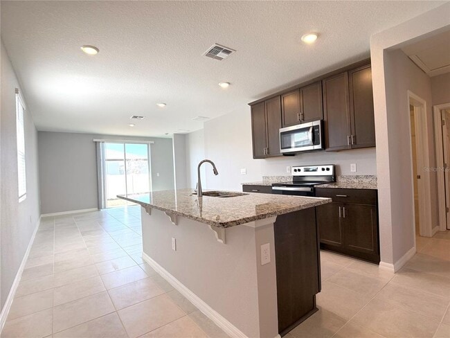 Building Photo - 3063 Laurel Oak Ln