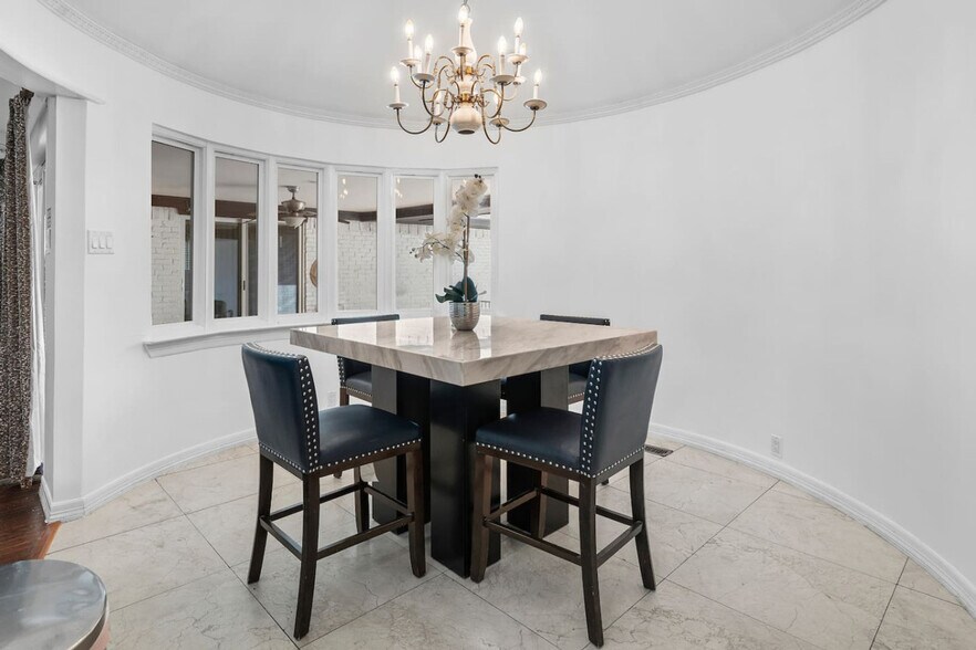 Building Photo - 9652 Arborhill Dr