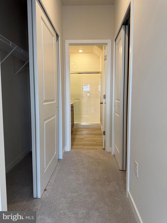 Building Photo - 777 Platinum Dr