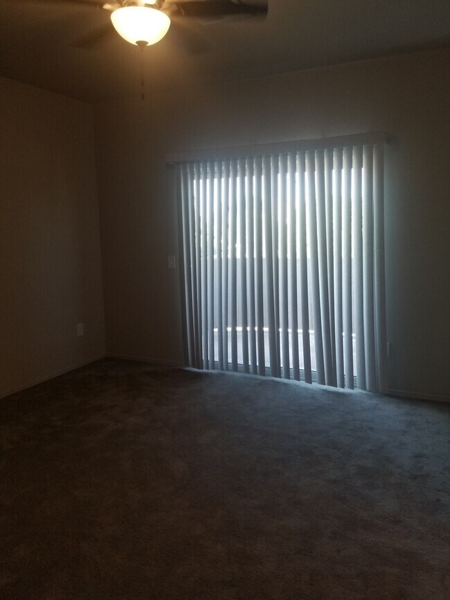 Building Photo - Eldorado Condo