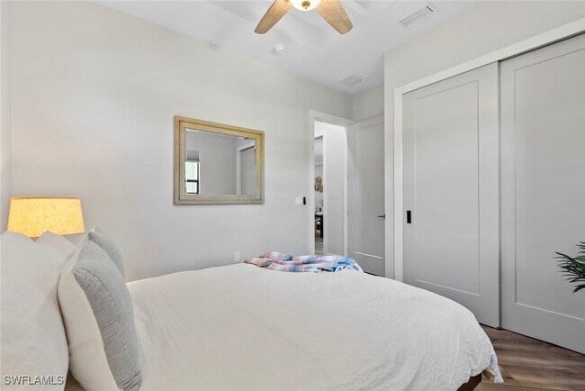 Building Photo - 3530 Hibiscus Ave