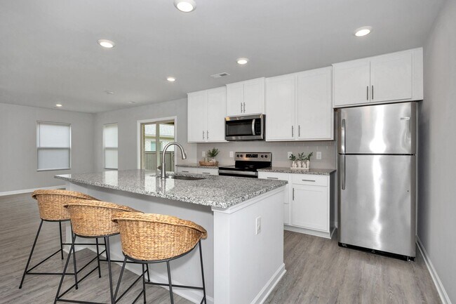 Building Photo - 3 Bedroom House in East Limestone