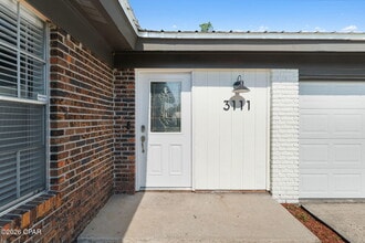 Building Photo - 3111 Lanny Ln