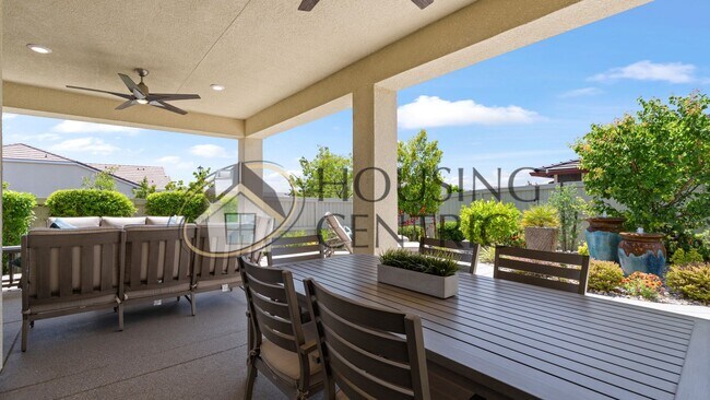 Building Photo - Gorgeous 1-Story Solar Home in Highly Pres...