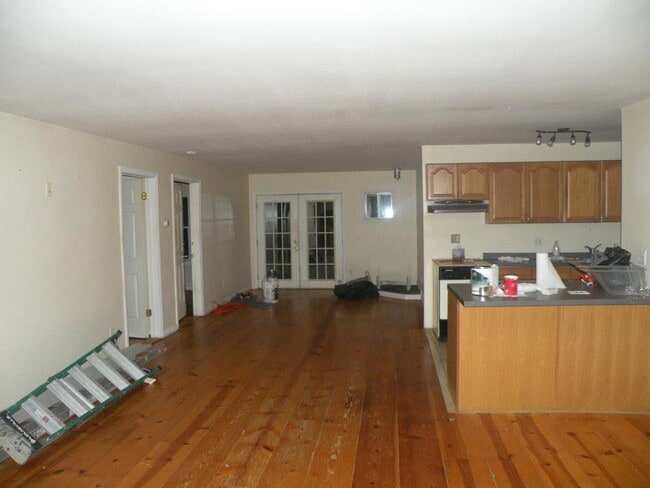 Building Photo - 618 Bean River Rd