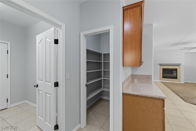 Building Photo - 5771 Alfano Ave