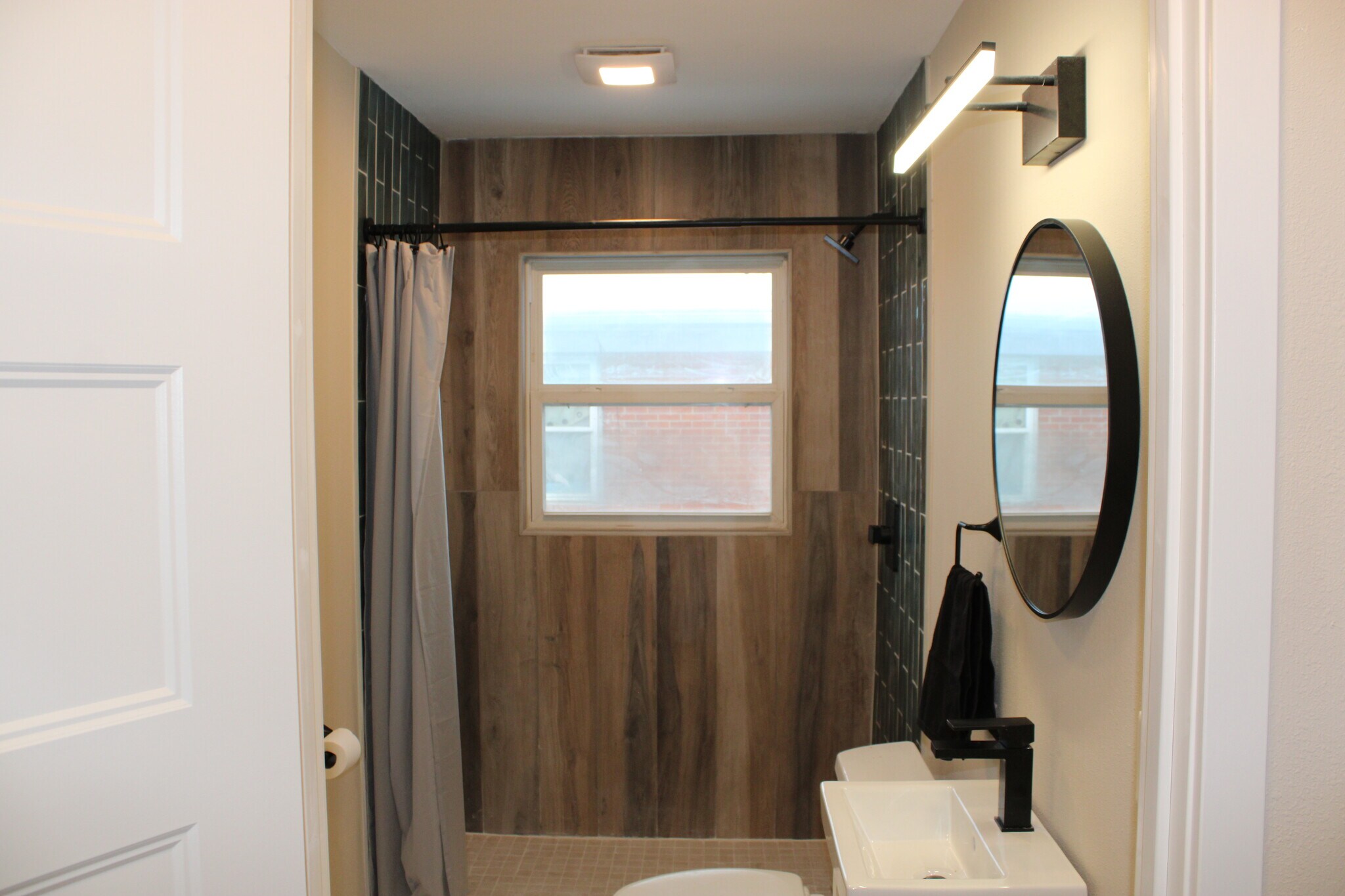 Bathroom - 1213 S Midvale Blvd