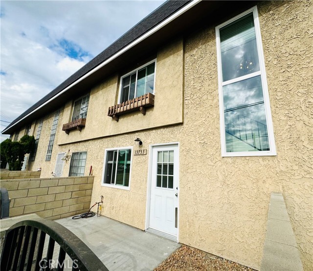 Building Photo - 13753 Los Angeles St