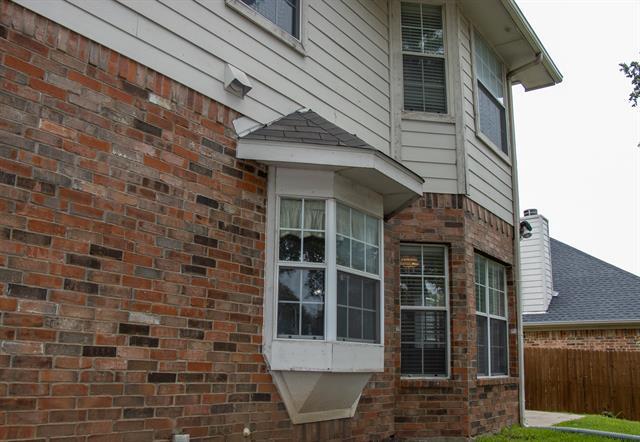 Building Photo - 4021 Aladdin Dr