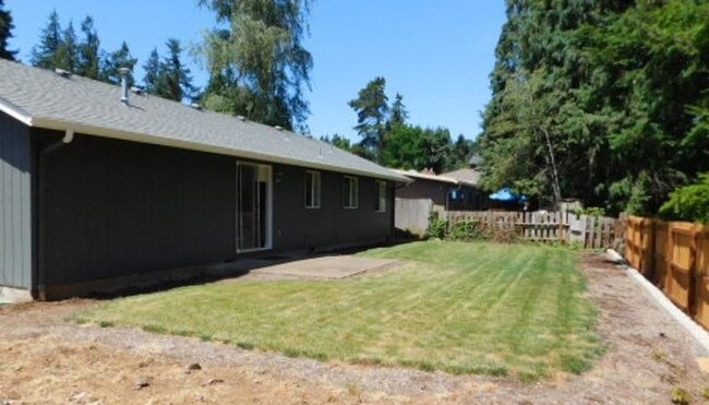 Building Photo - 3Bd/1Ba Single Story Home-Available Soon!