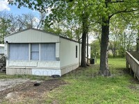 Building Photo - 1970 Fayetteville Hwy