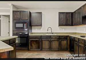 Building Photo - 115 Newrock Creek