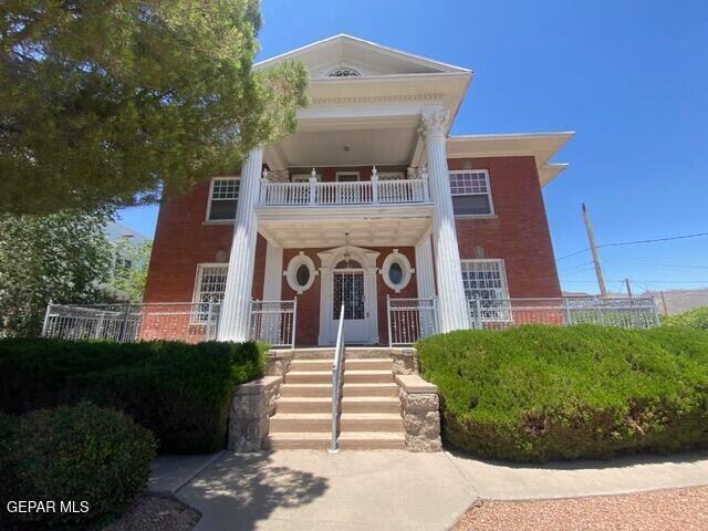 Building Photo - 321 W Rio Grande Ave