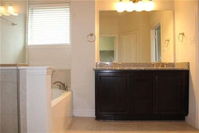 Building Photo - 8619 Naomi St