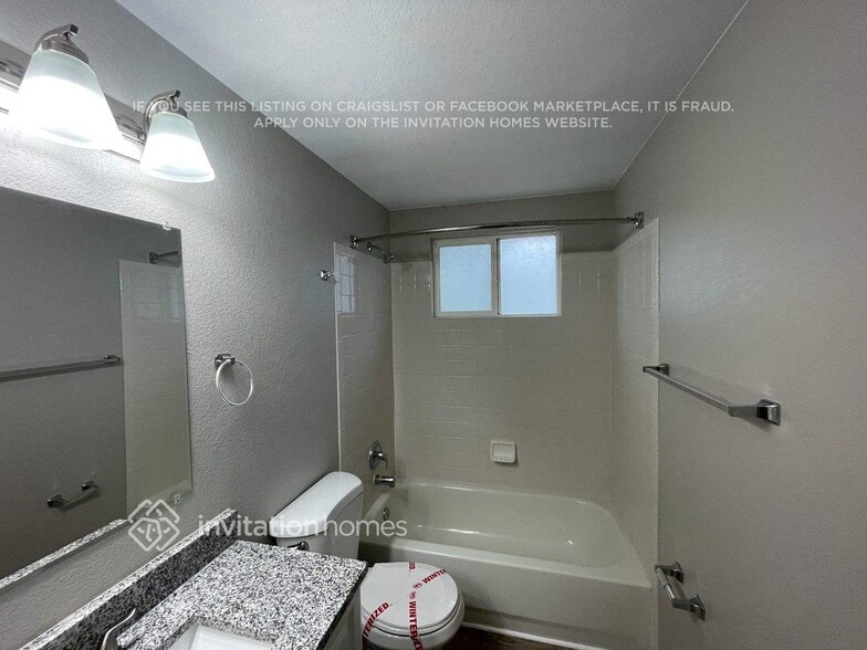 Building Photo - 5480 S Nepal Ct