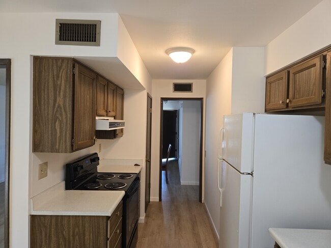 Building Photo - 9310 W Spanish Moss Ln