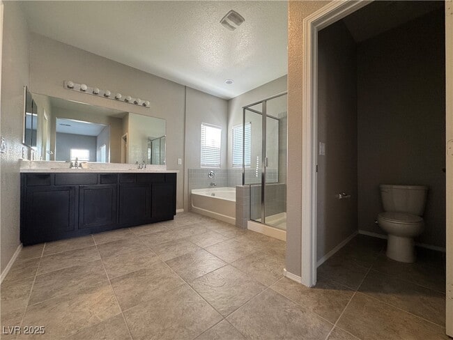 Building Photo - 5117 Fiery Sky Ridge St