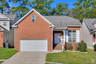 Building Photo - 2909 Aylesbury Dr