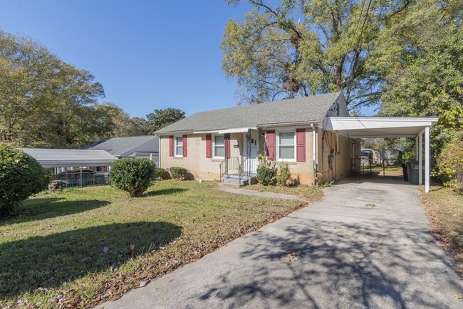 Building Photo - 1024 Houston St