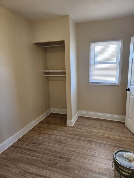 Closet and window in bedroom - 1424 Avenue A