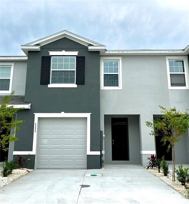 Primary Photo - 5333 Dragonfly Dr