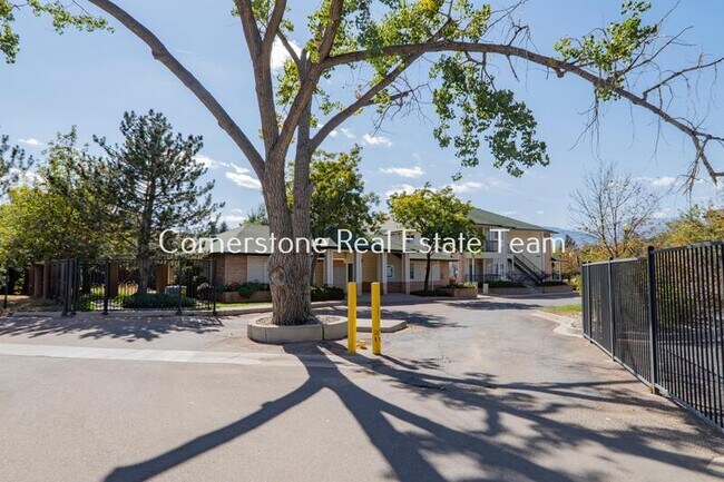 Building Photo - 2094 Legacy Ridge View