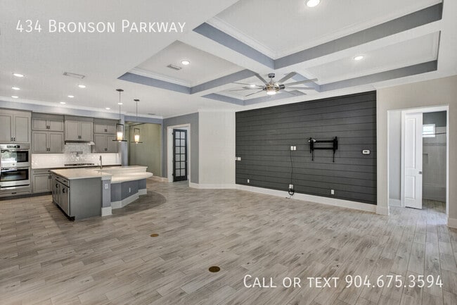 Building Photo - 434 Bronson Pkwy