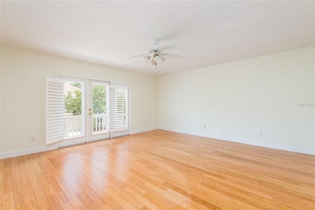 Building Photo - 2876 Bayshore Trails Dr