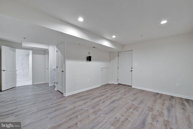 Building Photo - 1103 Grady Ct