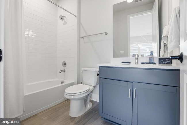 Building Photo - 9725 Lantana Wy