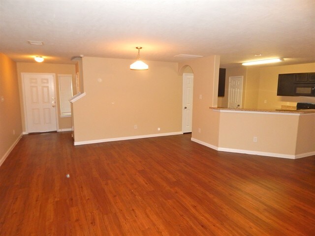 Building Photo - 847 Darbydale Crossing Ln