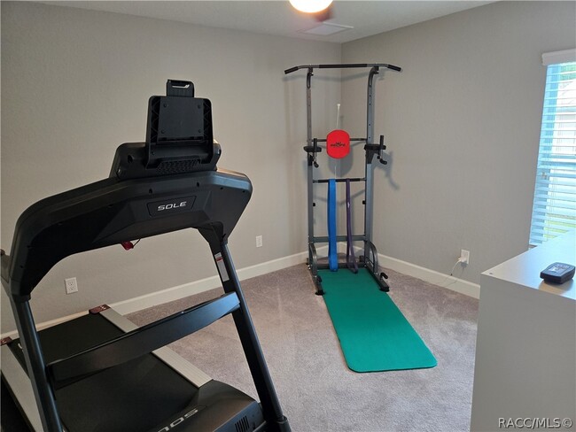Building Photo - 13 Whitewood Ct