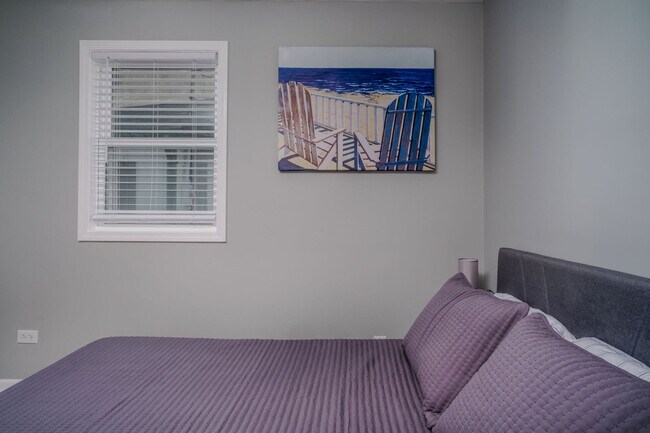 Building Photo - 3407 Venice Ave