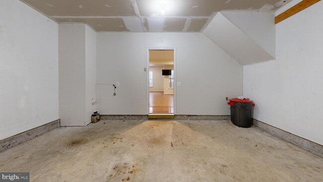 Building Photo - 9321 Hundith Hill Ct