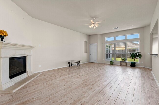 Building Photo - 3315 Single Ridge Way