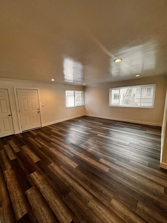 Building Photo - 33812 Robles Dr