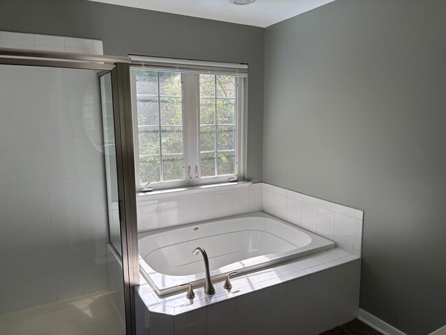 Building Photo - 1223 Boulder Creek Rd