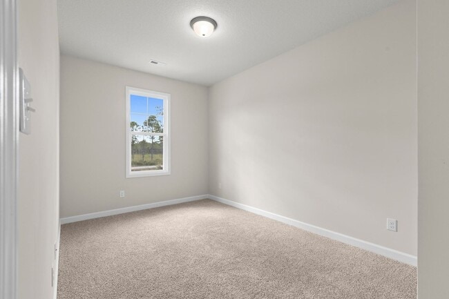 Building Photo - Townhouse For Rent in Holly Ridge!