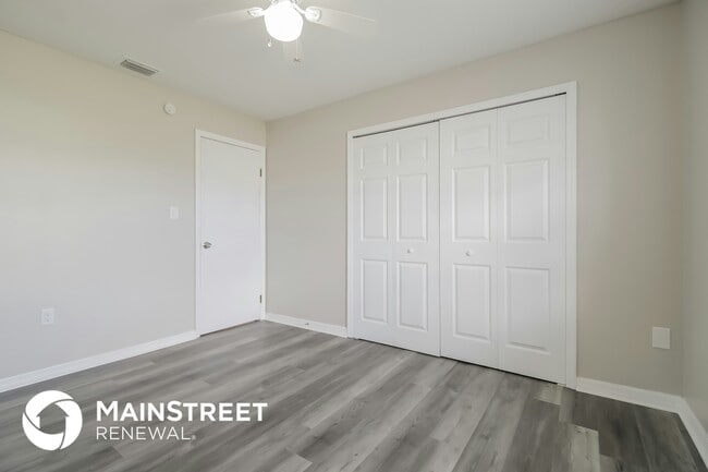 Building Photo - 6090 Alden Ave