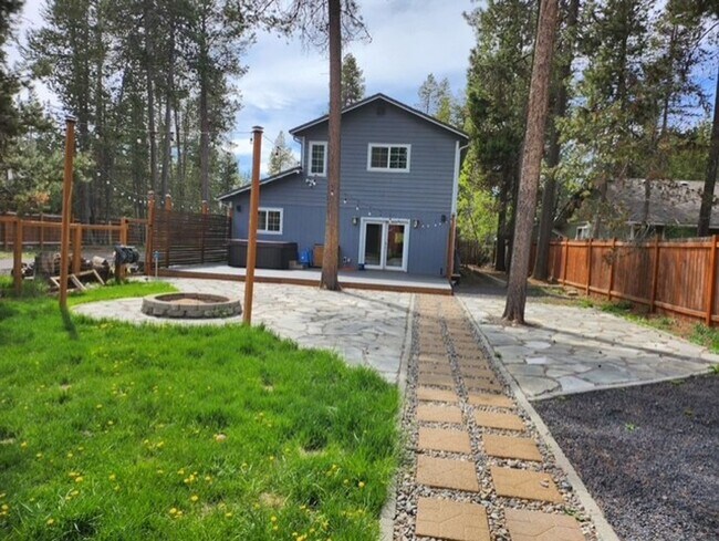 Building Photo - 55768 Snow Goose Rd