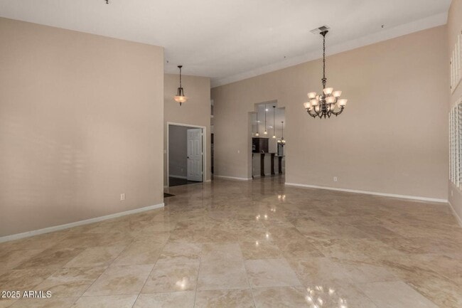 Building Photo - 4 Bedroom 2 Bathroom Scottsdale Ranch Home