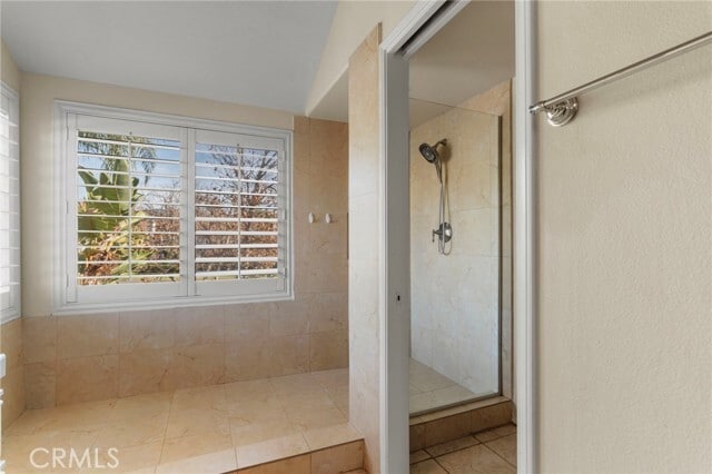 Building Photo - 251 Encantado