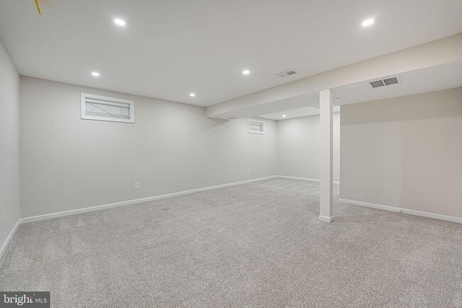 Building Photo - 3206 Shaw Park Ct