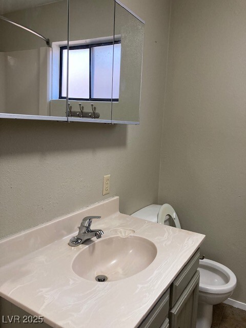 Building Photo - 1313 Price St