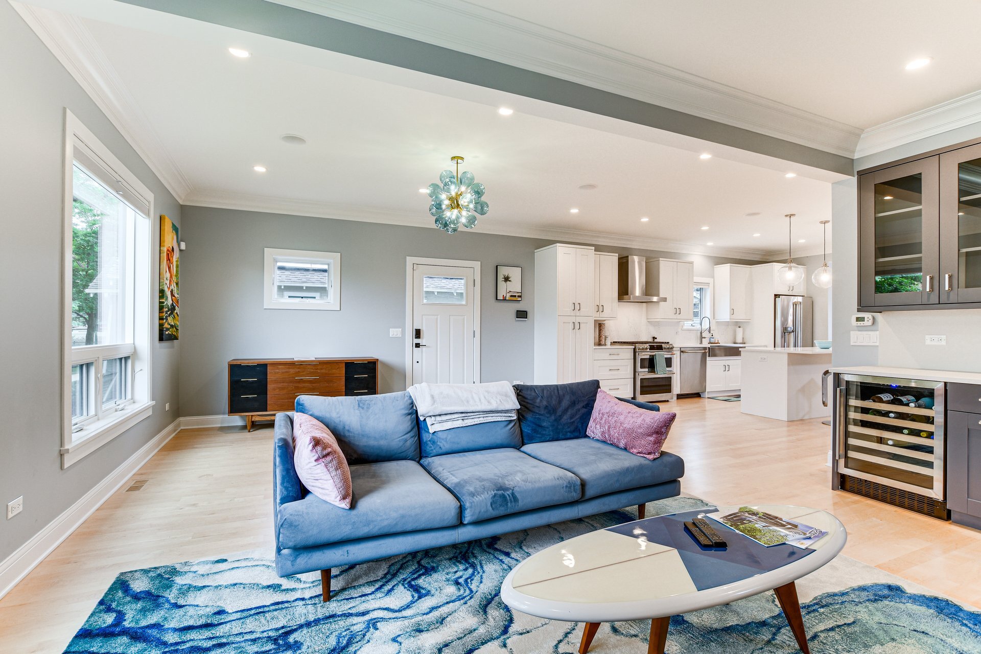 Living room - 4727 N Kiona Ave